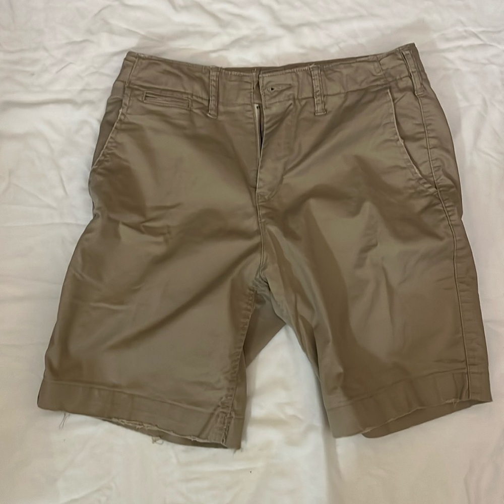 American Eagle Flex Khaki Shorts For Men Size 30